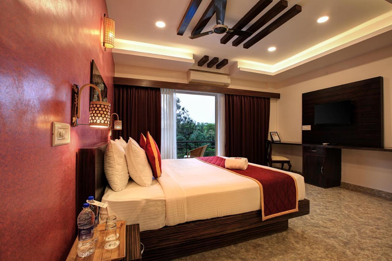Gokulam Grand Resort & Spa, Coorg Kushalanagar Bagian luar foto