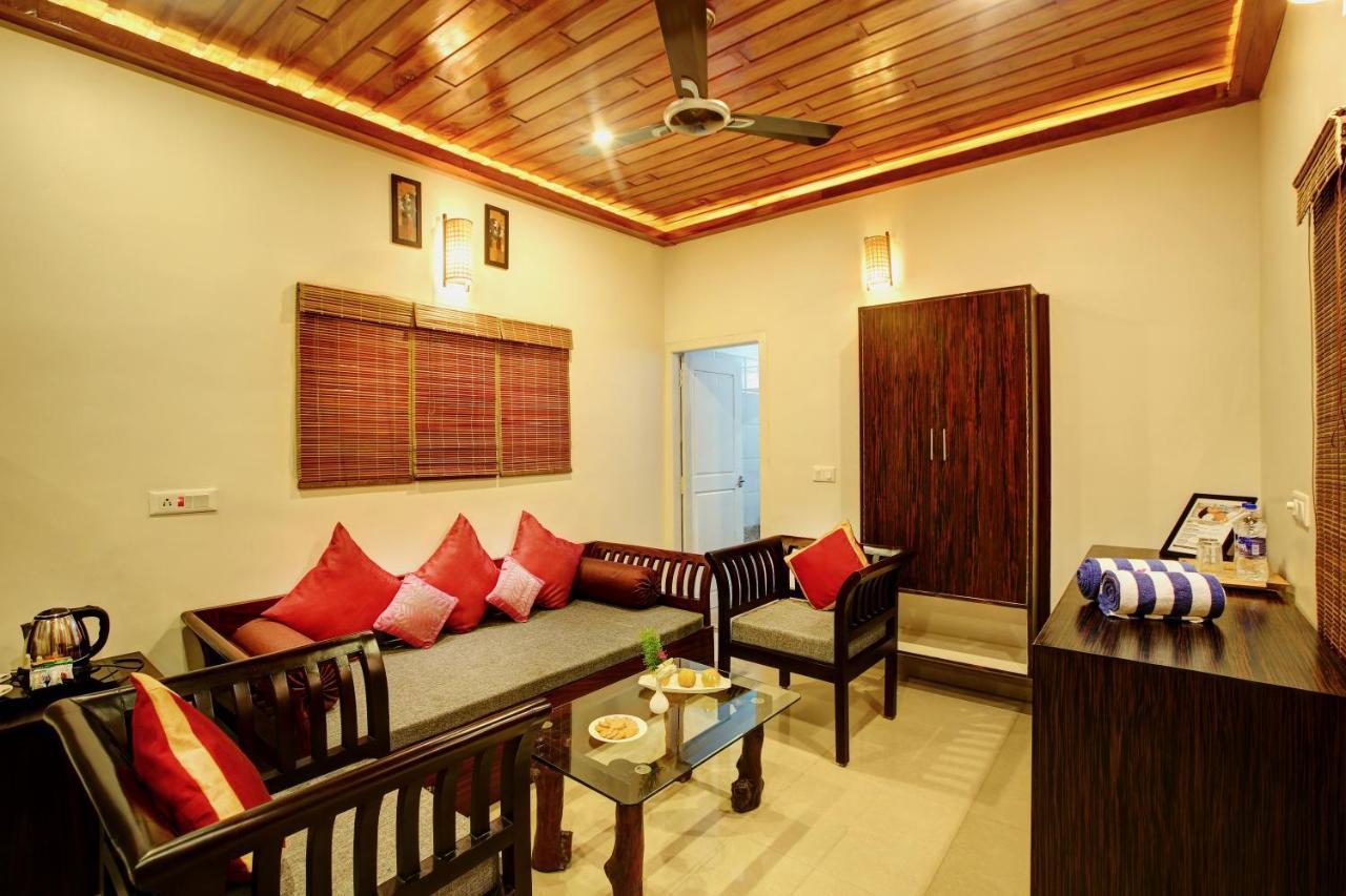 Gokulam Grand Resort & Spa, Coorg Kushalanagar Bagian luar foto