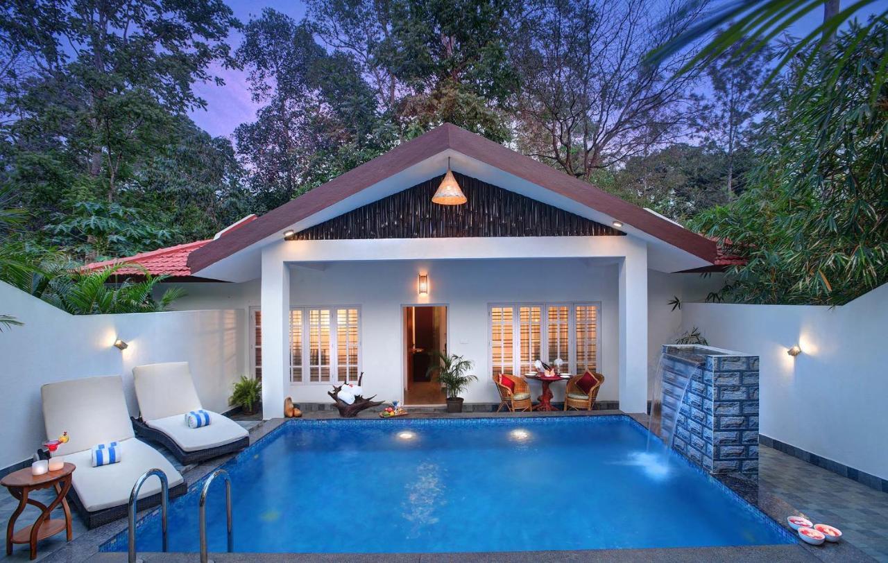 Gokulam Grand Resort & Spa, Coorg Kushalanagar Bagian luar foto
