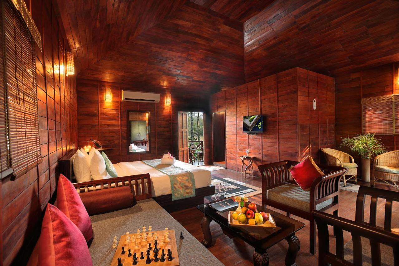 Gokulam Grand Resort & Spa, Coorg Kushalanagar Bagian luar foto